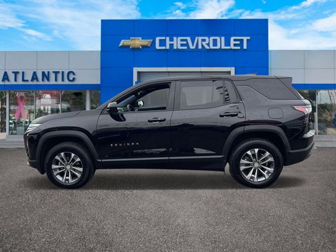 Certified 2025 Chevrolet Equinox LT w/ Safety and Technology Package image 3