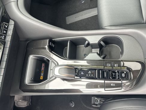 New 2026 Toyota Crown Signia AWD/4WD image 33