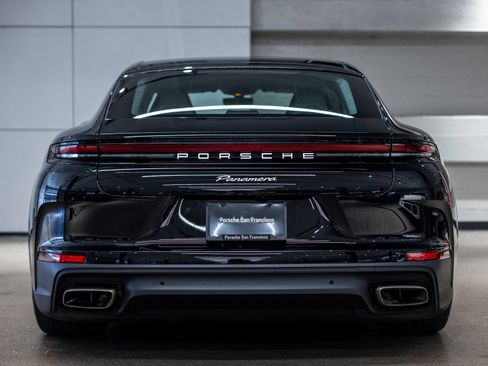 Certified 2025 Porsche Panamera image 7