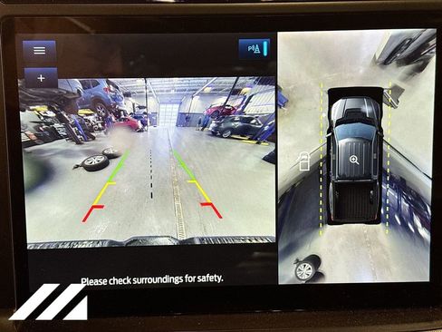 Used 2022 Ford F150 Raptor w/ Raptor 37 Performance Package image 16