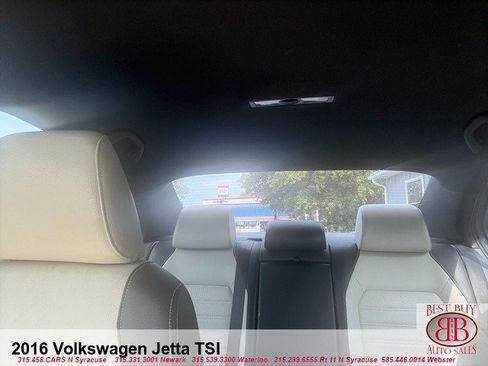 Used 2016 Volkswagen Jetta Sport FWD image 19