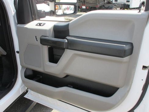 Used 2019 Ford F550 4x4 Crew Cab Super Duty image 19
