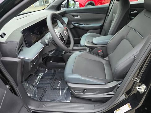 New 2026 Nissan Leaf SV+ FWD image 19