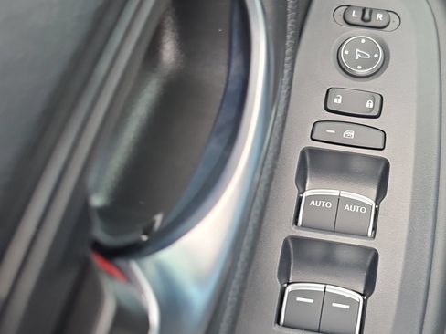 New 2027 Honda HR-V EX-L image 14