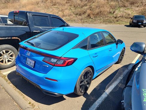 Used 2024 Honda Civic Sport image 4