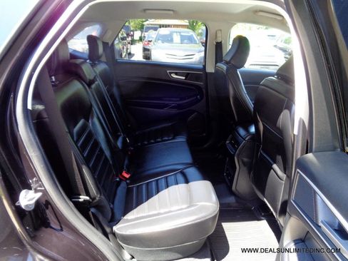 Used 2024 Ford Edge SEL w/ Convenience Package AWD/4WD image 23