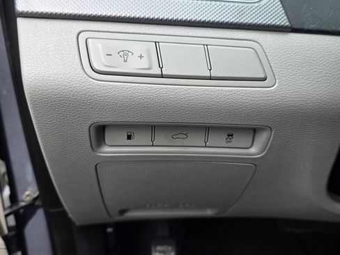 Used 2016 Hyundai Sonata SE FWD image 16