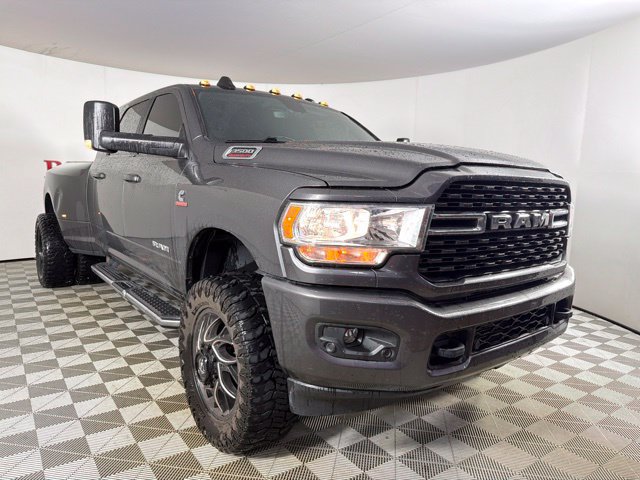 Used 2022 RAM 3500 Big Horn w/ Level A Equipment Group AWD/4WD image 1