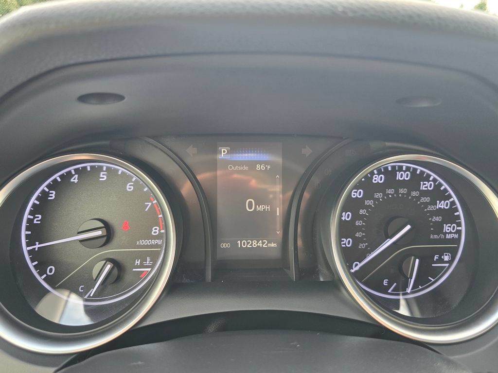 Used 2018 Toyota Camry SE FWD image 20