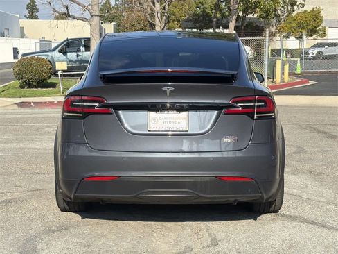 Used 2022 Tesla Model X Plaid image 5