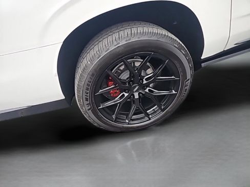 Used 2024 Cadillac Escalade ESV Sport Platinum w/ LPO, ONYX Package image 13