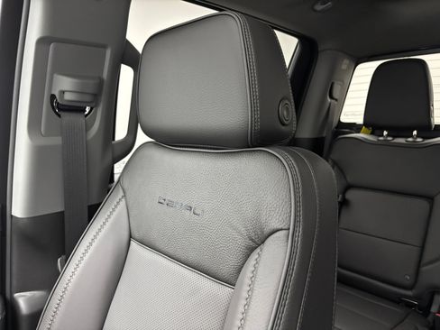 New 2026 GMC Sierra 1500 Denali AWD/4WD image 46