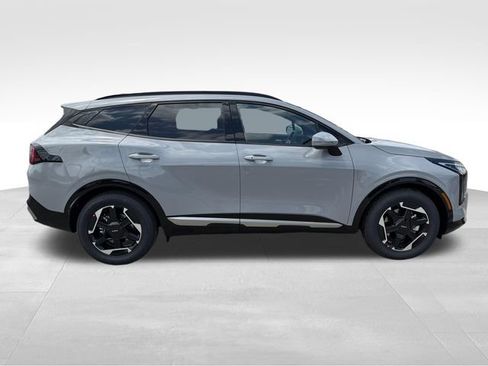 New 2026 Kia Sportage SX FWD image 8