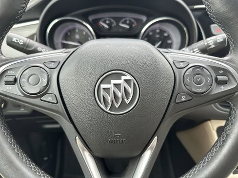 Used 2020 Buick Envision Preferred image 14