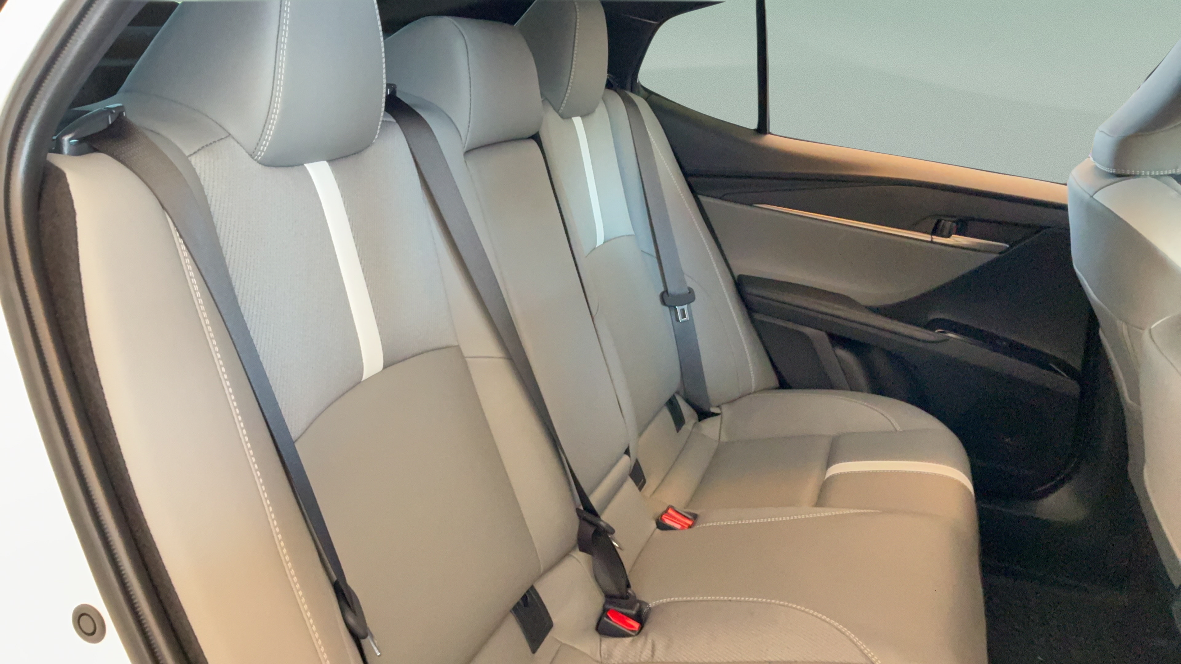 Used 2026 Toyota Camry LE FWD image 35