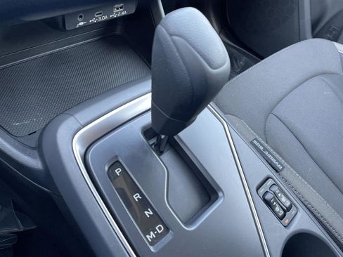 Used 2025 Subaru Crosstrek 2.0i Premium image 25