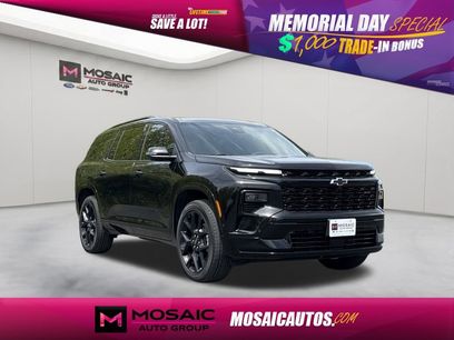 Used 2025 Chevrolet Traverse RS