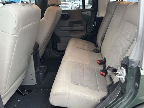 Used 2008 Jeep Wrangler Unlimited Sahara image 11