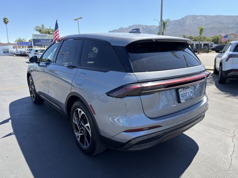 Used 2024 Lincoln Nautilus Premier w/ Equipment Group 102A AWD/4WD image 6