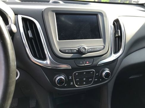 Certified 2024 Chevrolet Equinox LT image 6