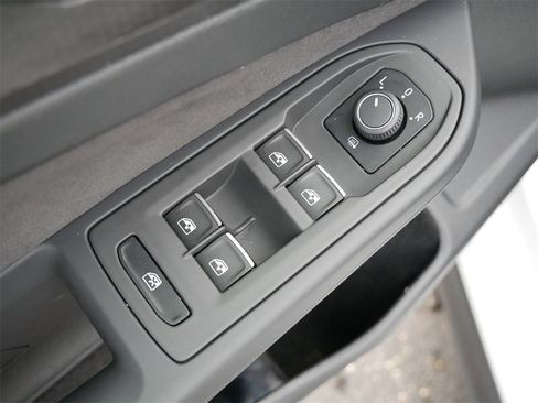 Used 2023 Volkswagen GTI 40th Anniversary Edition image 13