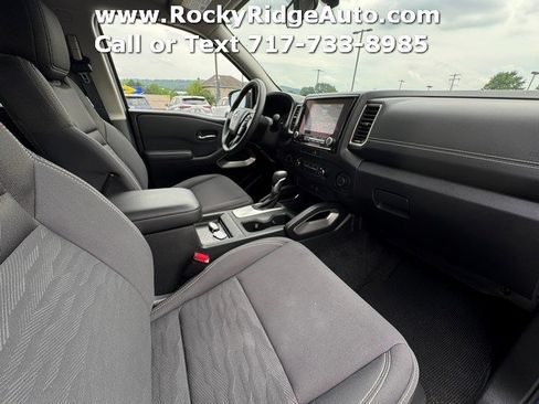 Used 2023 Nissan Frontier SV w/ Tow Package AWD/4WD image 26