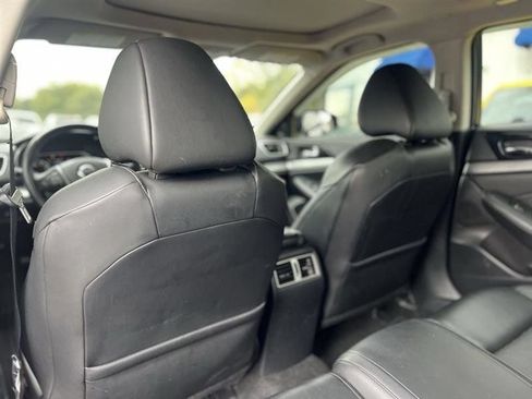 Used 2017 Nissan Maxima 3.5 SL FWD image 17