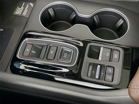 New 2026 Honda Pilot Touring image 18