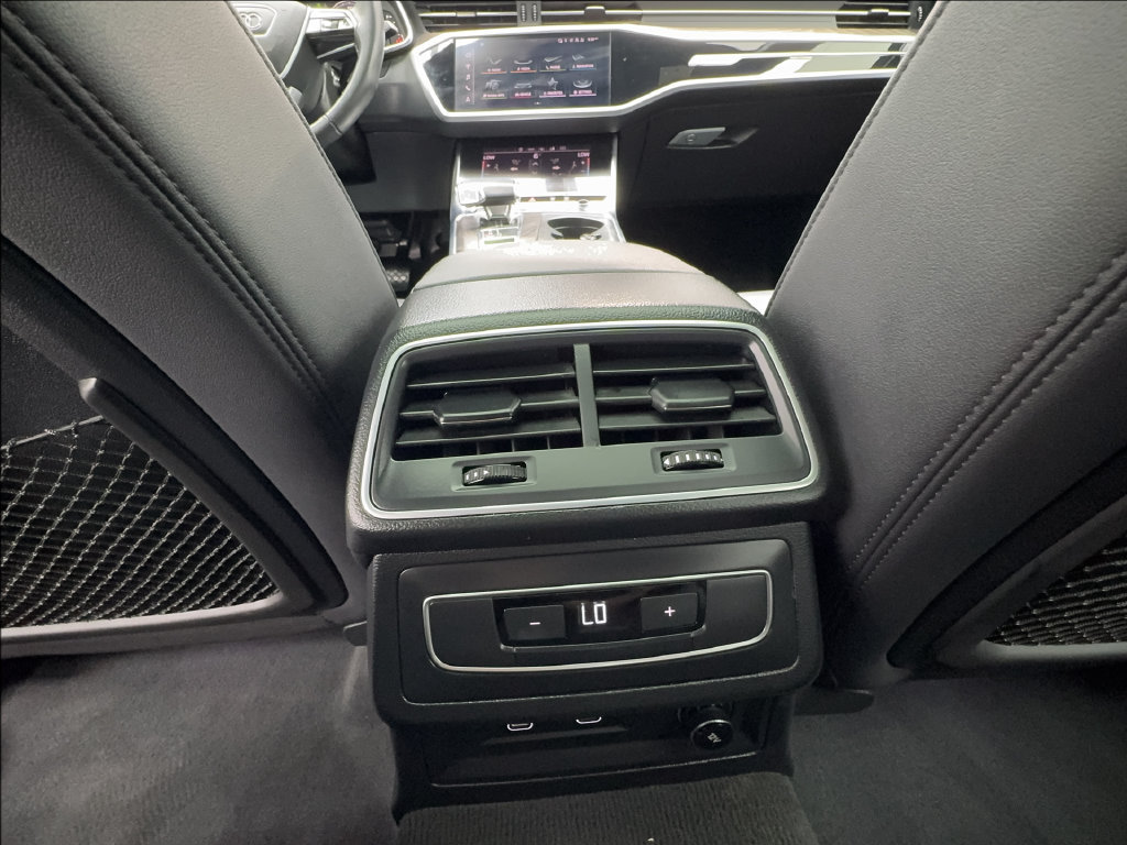 Used 2023 Audi A7 3.0T Premium AWD/4WD image 43