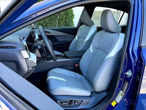 New 2026 Toyota Camry SE AWD/4WD image 9