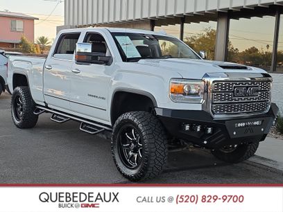 Used 2018 GMC Sierra 2500 Denali w/ Duramax Plus Package