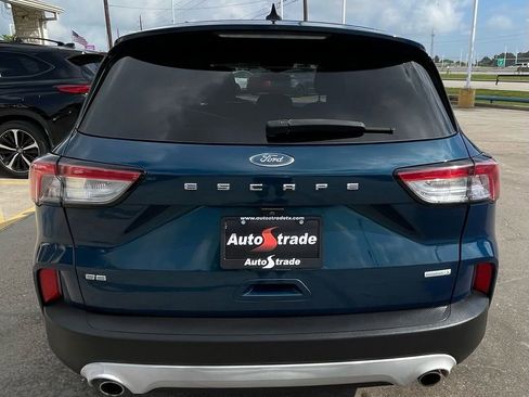Used 2020 Ford Escape SE FWD image 10