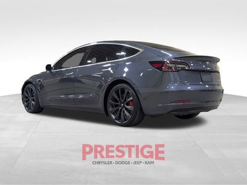 Used 2020 Tesla Model 3 Performance image 12