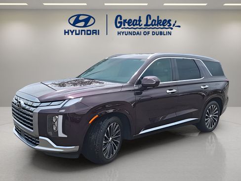 Used 2023 Hyundai Palisade Calligraphy FWD image 1