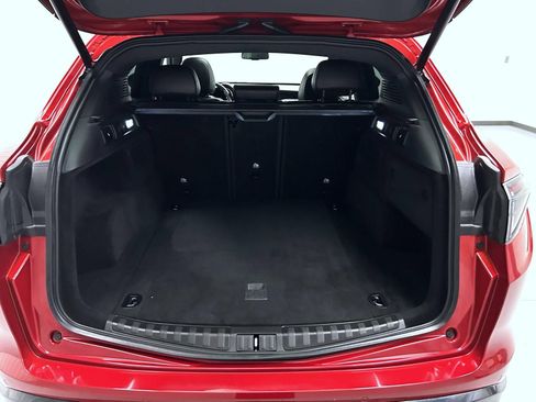 Used 2024 Alfa Romeo Stelvio Veloce AWD/4WD image 21