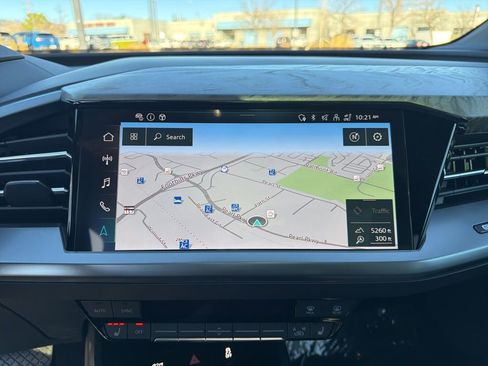 Used 2024 Audi Q4 e-tron Premium Plus image 19