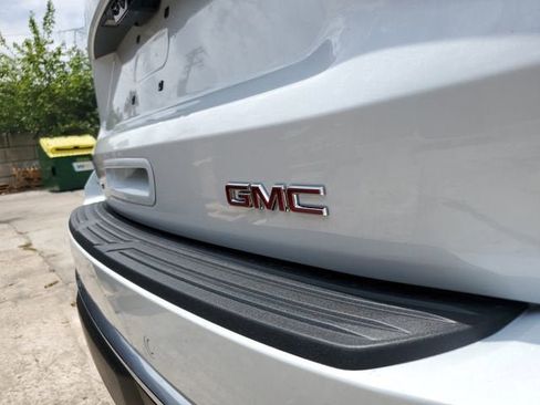 New 2026 GMC Yukon XL Denali AWD/4WD image 7