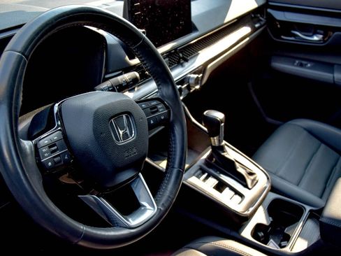 Used 2023 Honda CR-V EX-L image 11