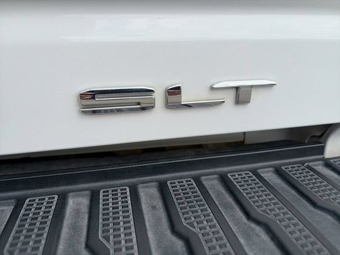 Certified 2025 GMC Sierra 2500 SLT w/ SLT Convenience Package AWD/4WD image 33