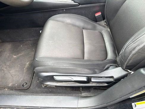 Used 2018 Honda Accord LX image 10