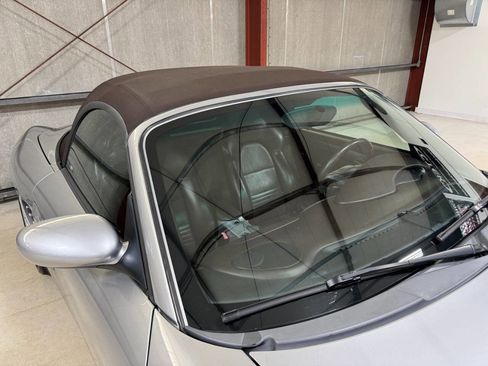 Used 2004 Porsche Boxster S RWD image 34