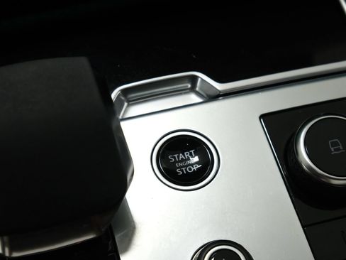 Used 2023 Land Rover Range Rover SE AWD/4WD image 21