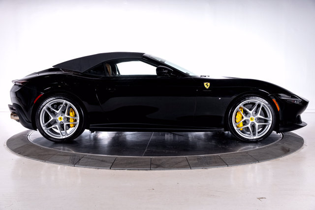 Certified 2024 Ferrari Roma Spider RWD image 11