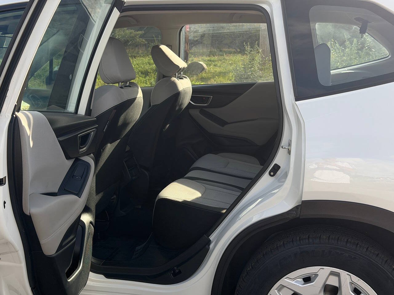 Used 2022 Subaru Forester AWD/4WD image 12