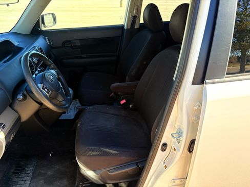 Used 2008 Scion xB image 36