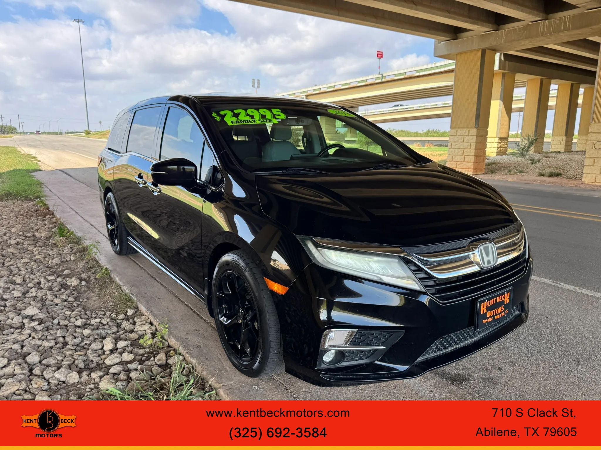 Used 2019 Honda Odyssey Elite image 1