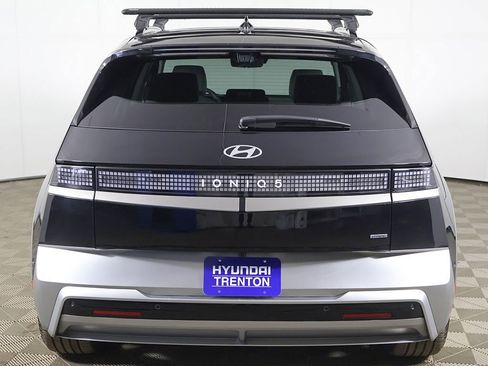 Used 2025 Hyundai Ioniq 5 Limited AWD/4WD image 18