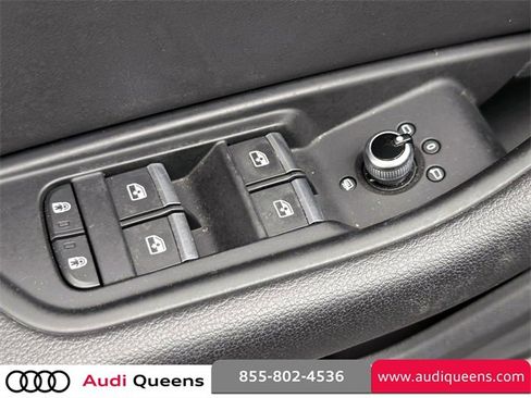 Used 2023 Audi A4 2.0T Premium w/ Convenience Package image 18