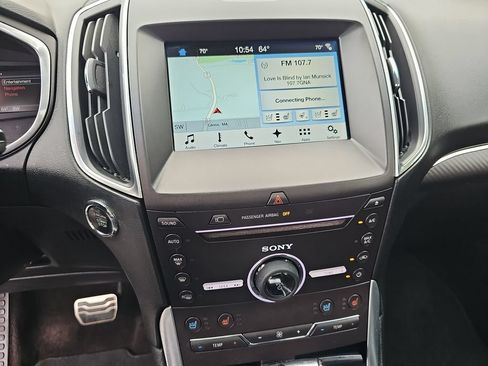 Used 2016 Ford Edge Sport w/ Equipment Group 401A AWD/4WD image 14