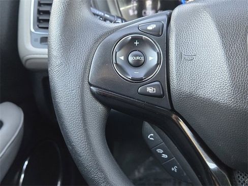 Used 2021 Honda HR-V EX image 25